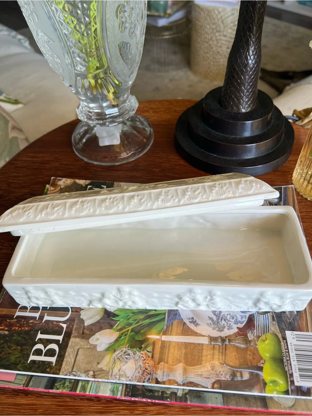 Vintage White Ceramic Cherub Box Relief Scene Jewelry Trinket Box With Lid